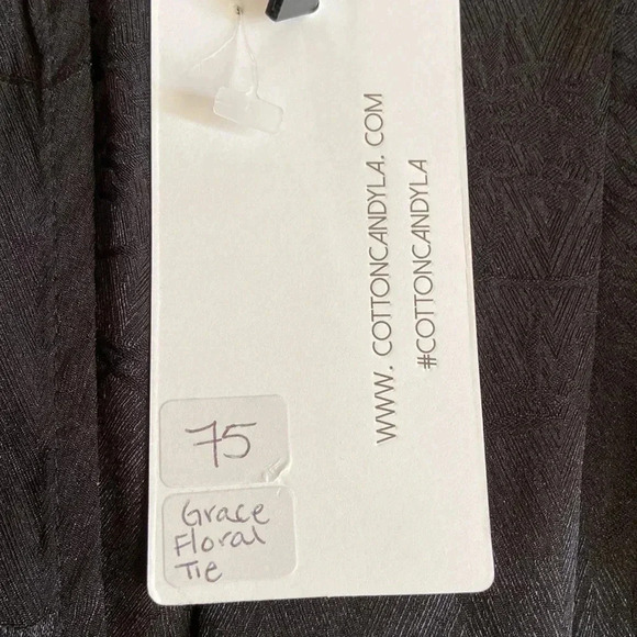 Cotton Candy LA | Grace  Floral Tie Top - Picture 6 of 7